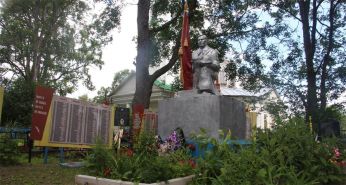 WWll monument in Podberezie village